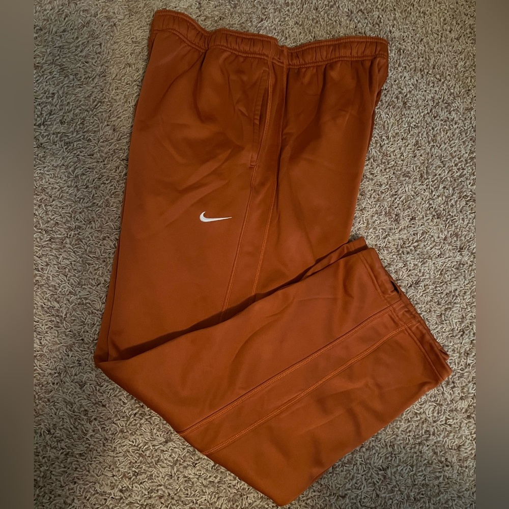 Nike Men’s Texas Longhorn Therma Fit Pants